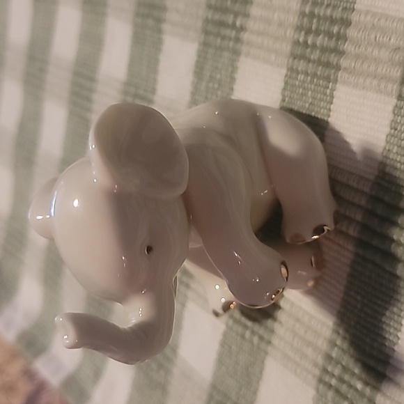 LENOX ivory fine China animal figures trimmed in gold dolphin and elephant left - Picture 2 of 16